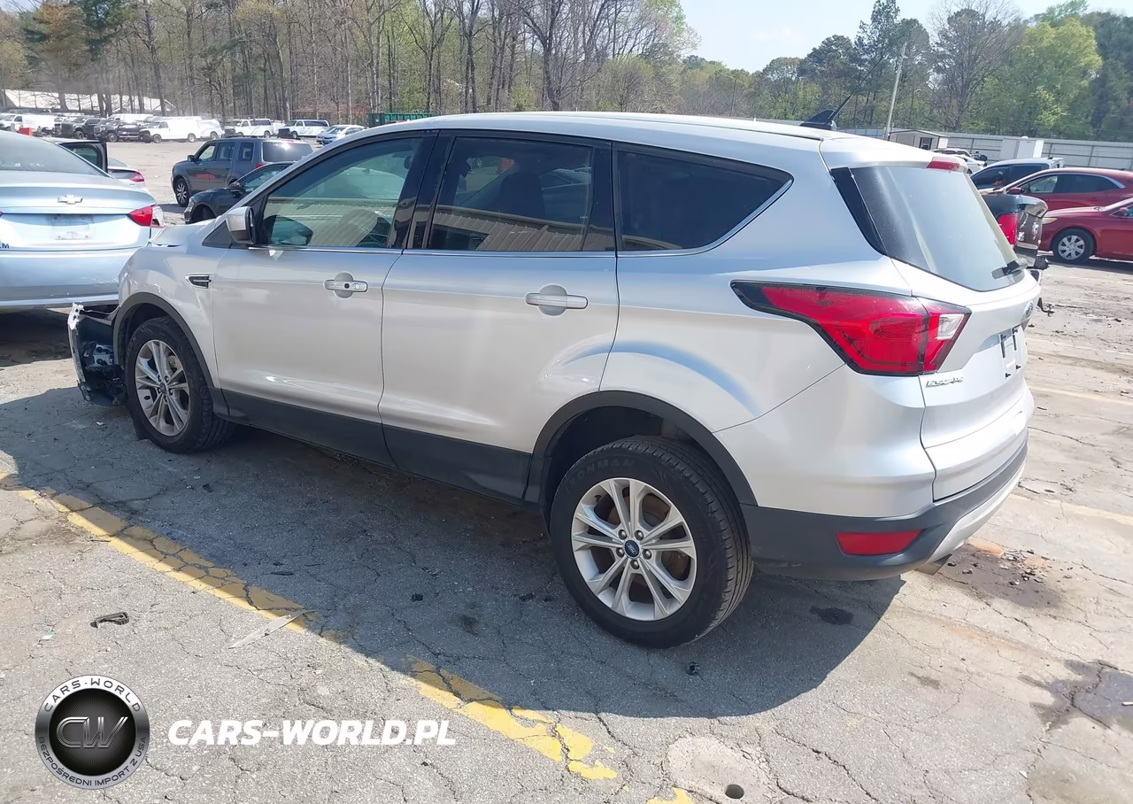 2019 Ford Escape Se VIN:1FMCU0GD7KUC27543 - 3