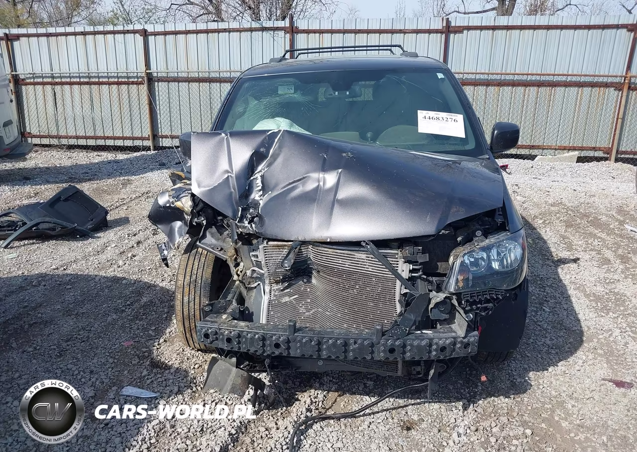 2019 Dodge Grand Caravan Gt VIN:2C4RDGEG0KR696118 - 12