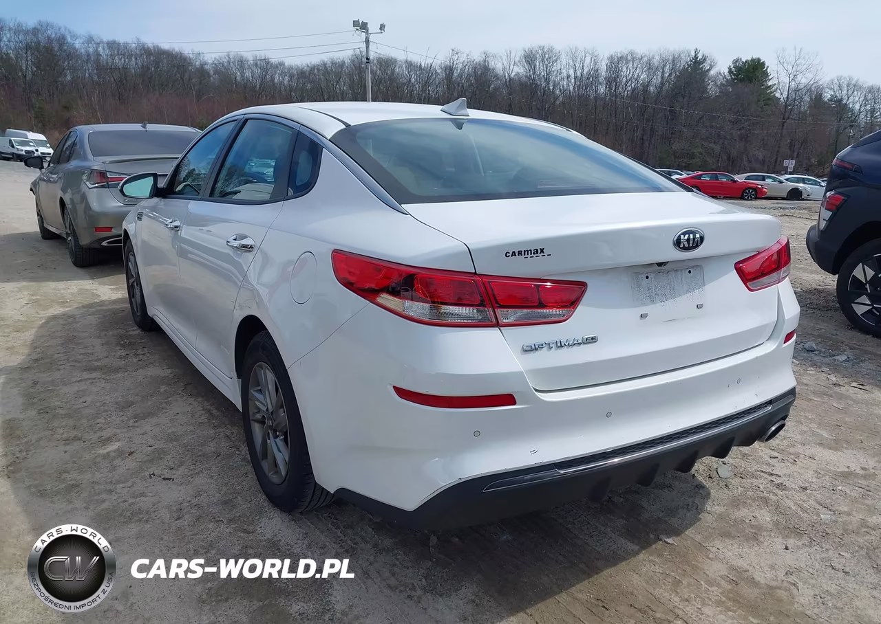2019 Kia Optima Lx VIN:5XXGT4L33KG340120 - 3