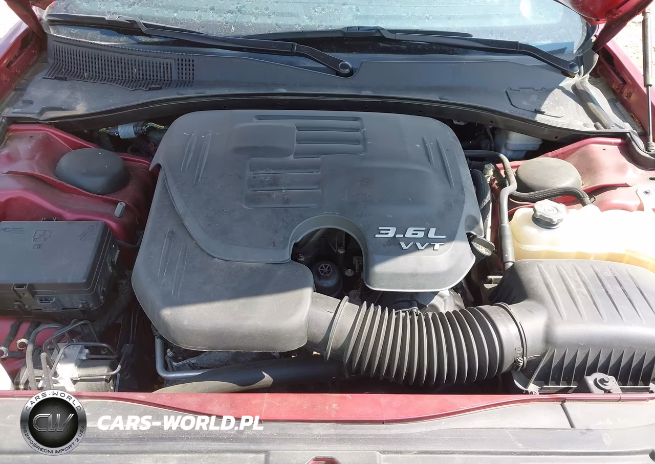2014 Chrysler 300 VIN:2C3CCAAG5EH220960 - 10