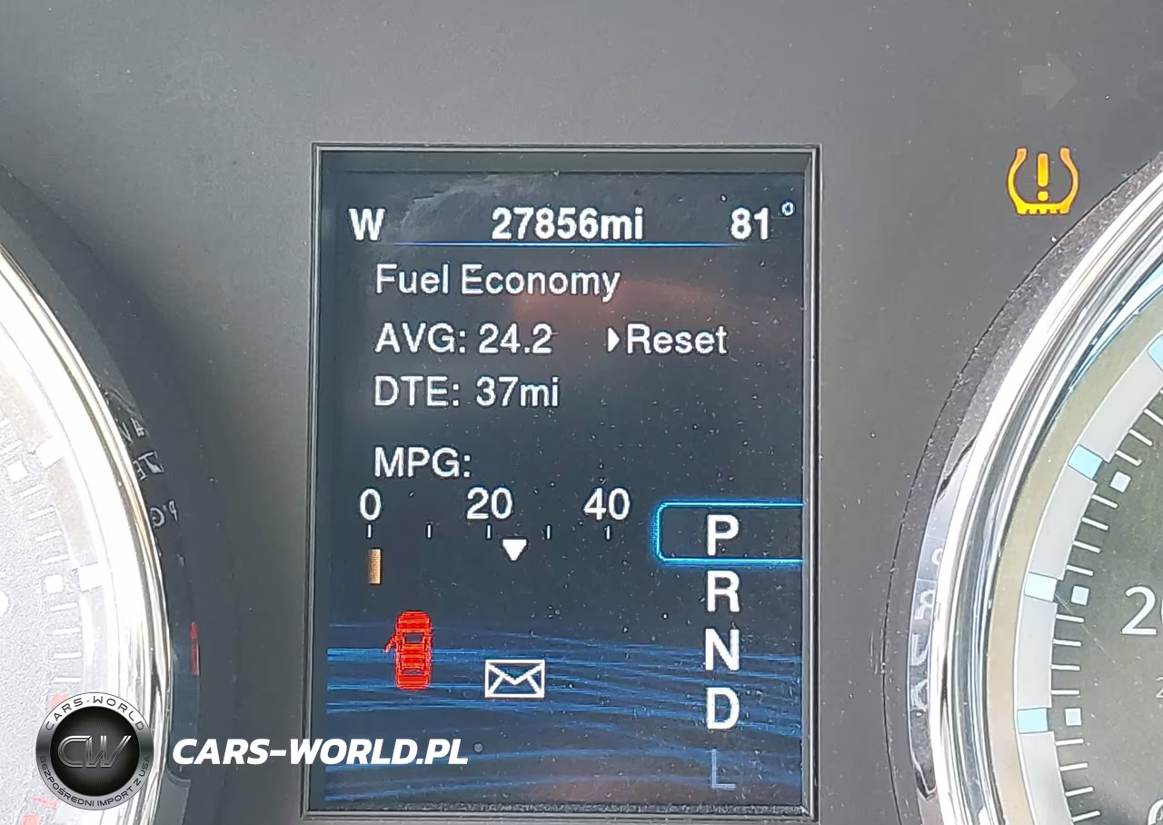 2014 Chrysler 300 VIN:2C3CCAAG5EH220960 - 7