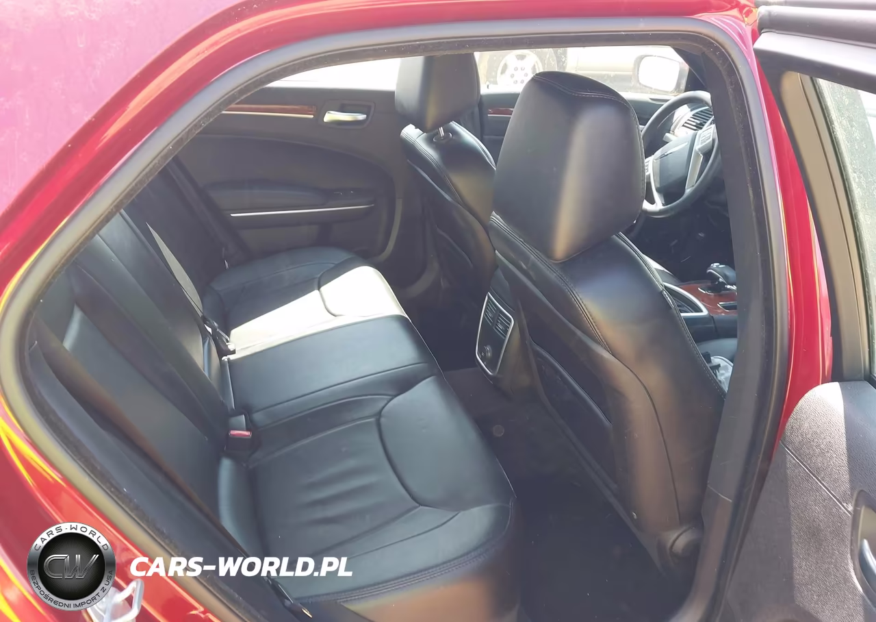 2014 Chrysler 300 VIN:2C3CCAAG5EH220960 - 8