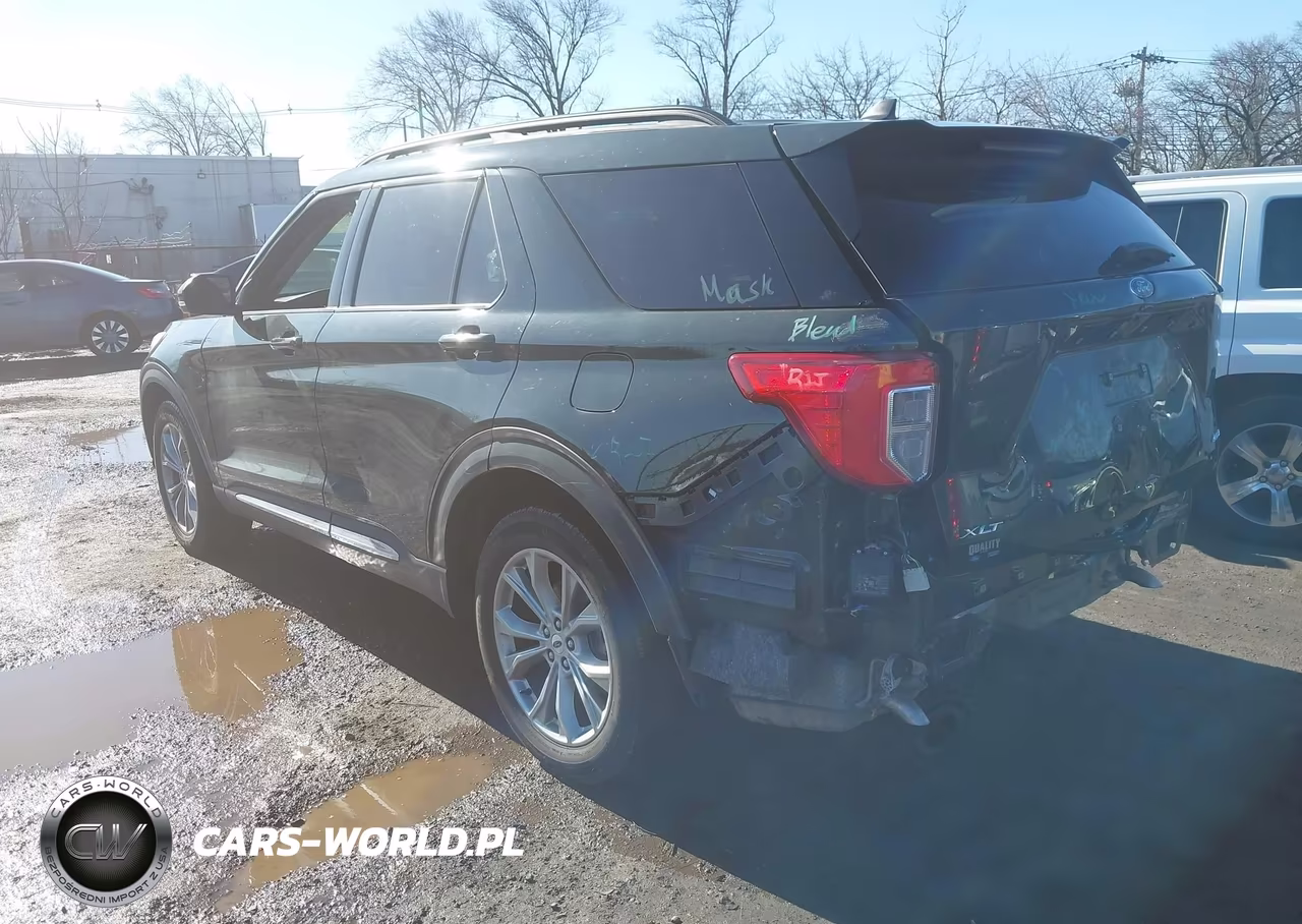 2024 Ford Explorer Xlt VIN:1FMSK8DH3RGA57262 - 3
