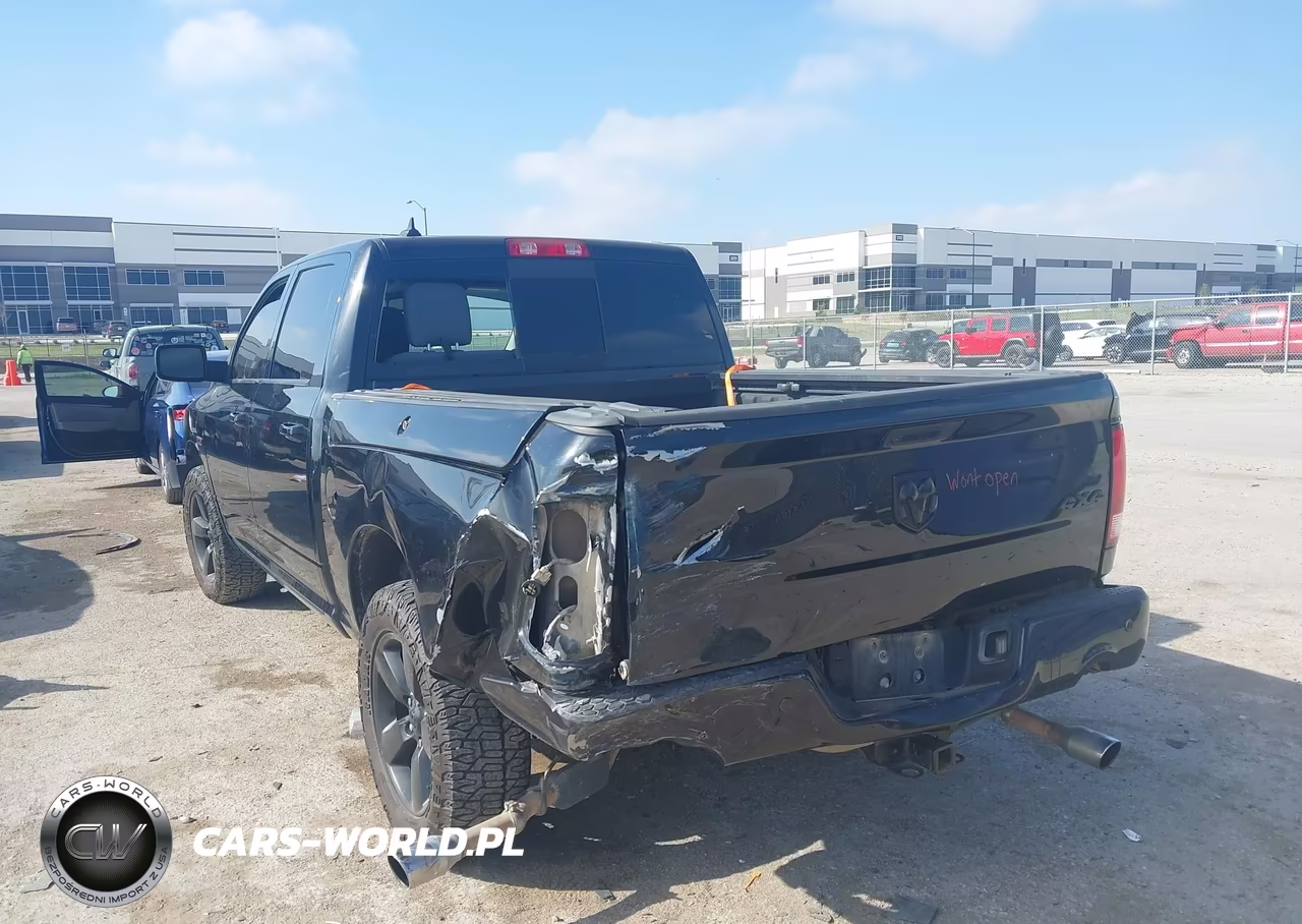 2018 Ram 1500 Big Horn 4X4 5'7 Box VIN:1C6RR7LM7JS355314 - 3