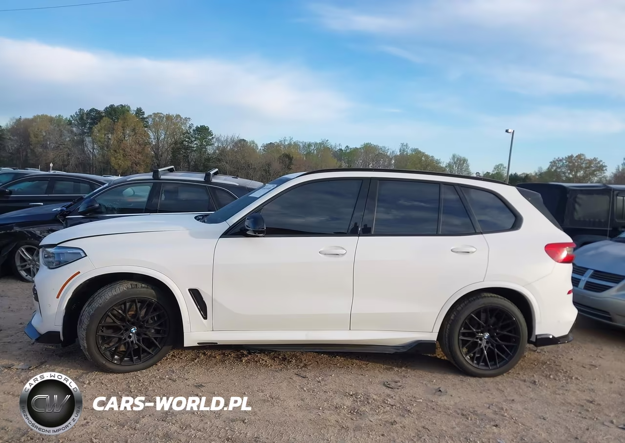 2019 BMW X5 xDrive50I VIN:5UXJU2C54KLN67310 - 14