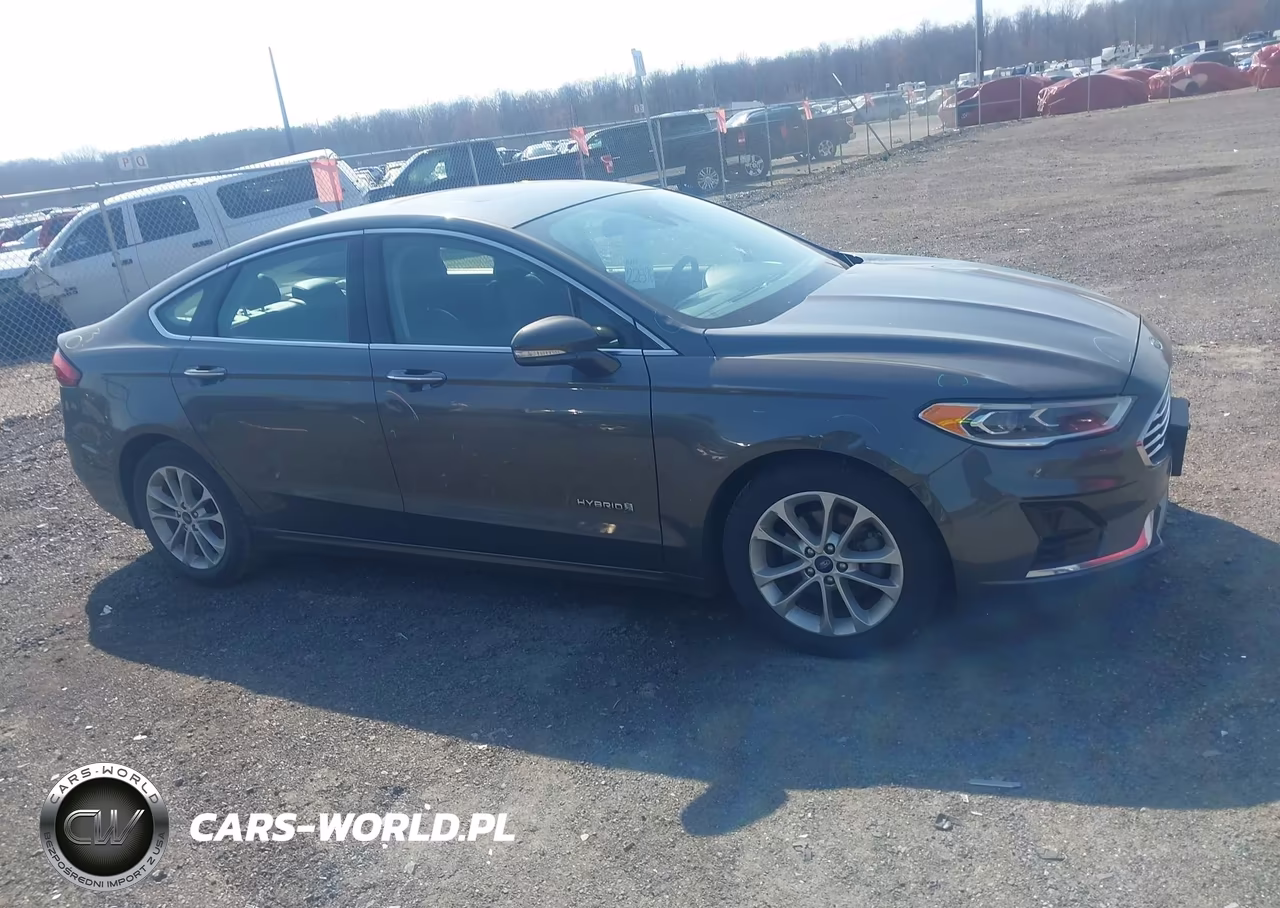 2019 Ford Fusion Hybrid Sel VIN:3FA6P0MU8KR194868 - 13