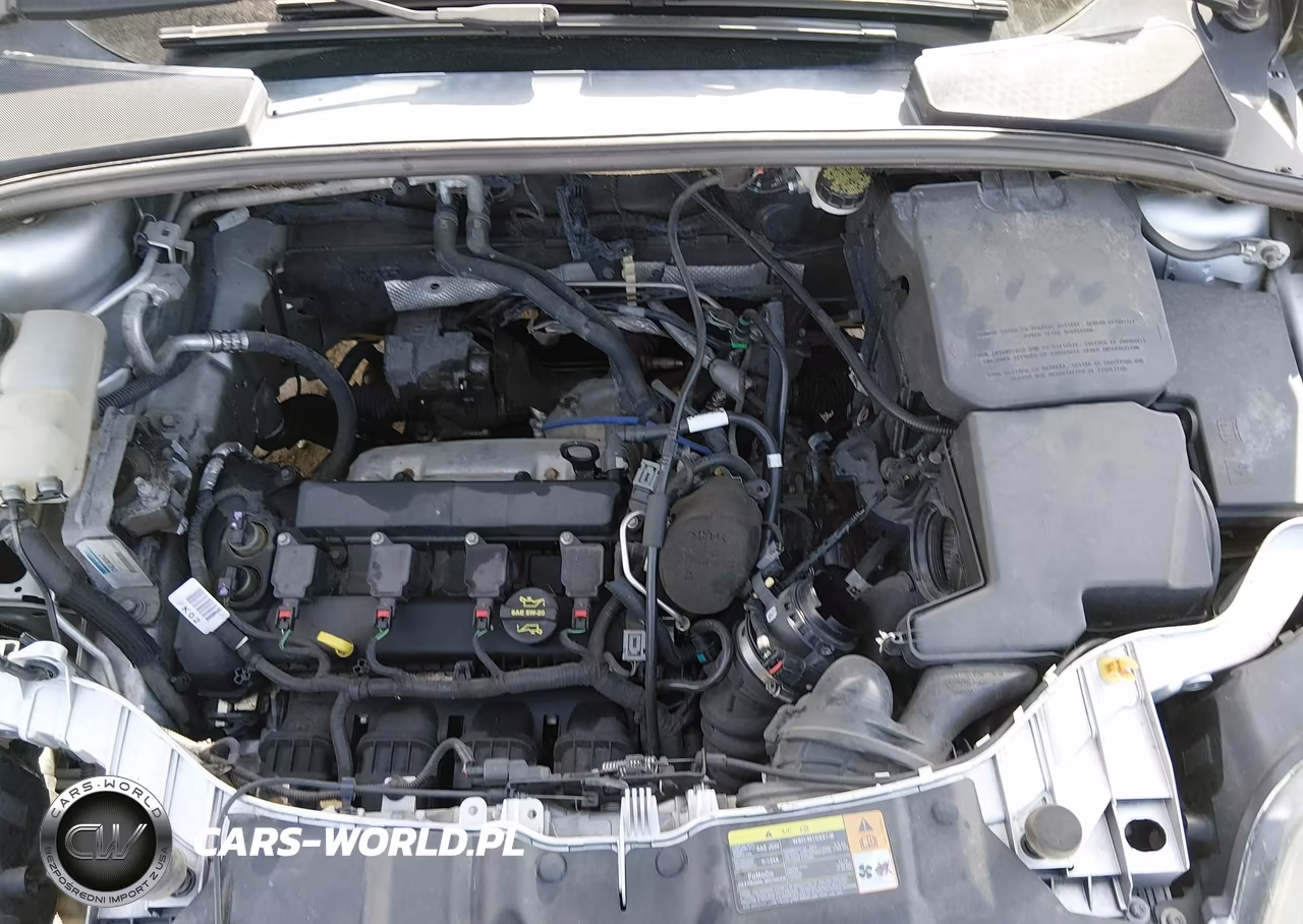 2012 Ford Focus Titanium VIN:1FAHP3N24CL479932 - 10