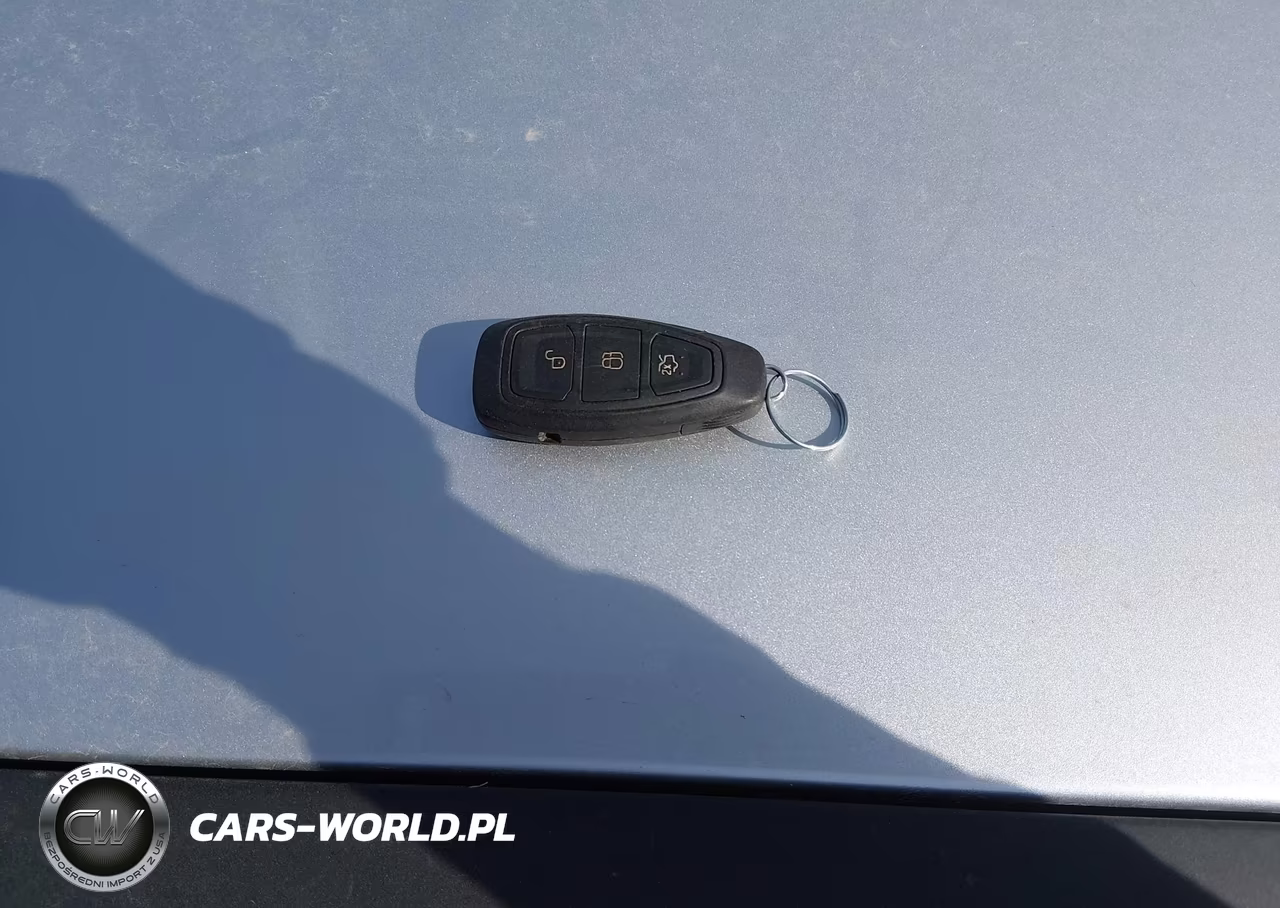 2012 Ford Focus Titanium VIN:1FAHP3N24CL479932 - 11