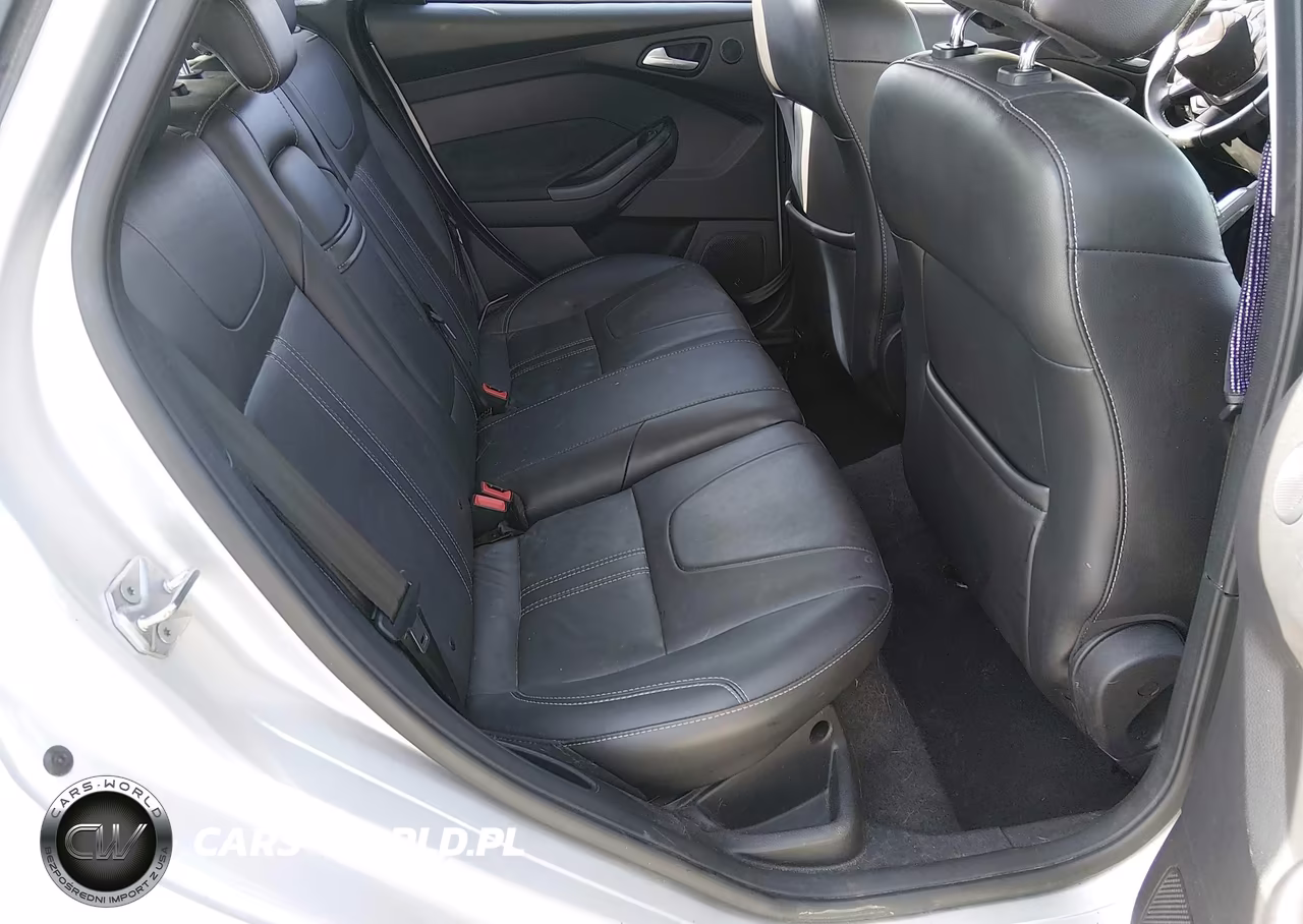 2012 Ford Focus Titanium VIN:1FAHP3N24CL479932 - 8