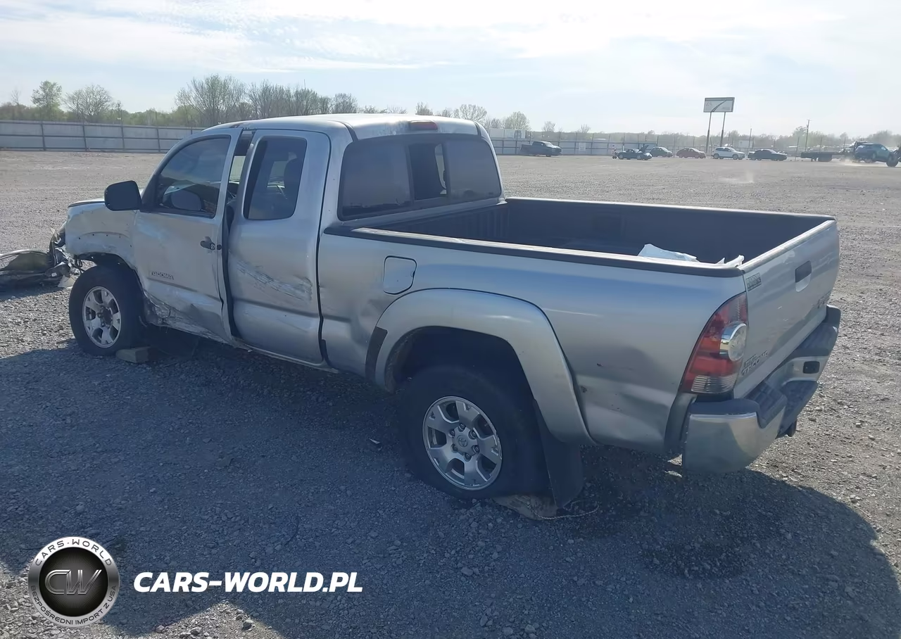 2012 Toyota Tacoma Prerunner V6 VIN:5TFTU4GN6CX026642 - 3