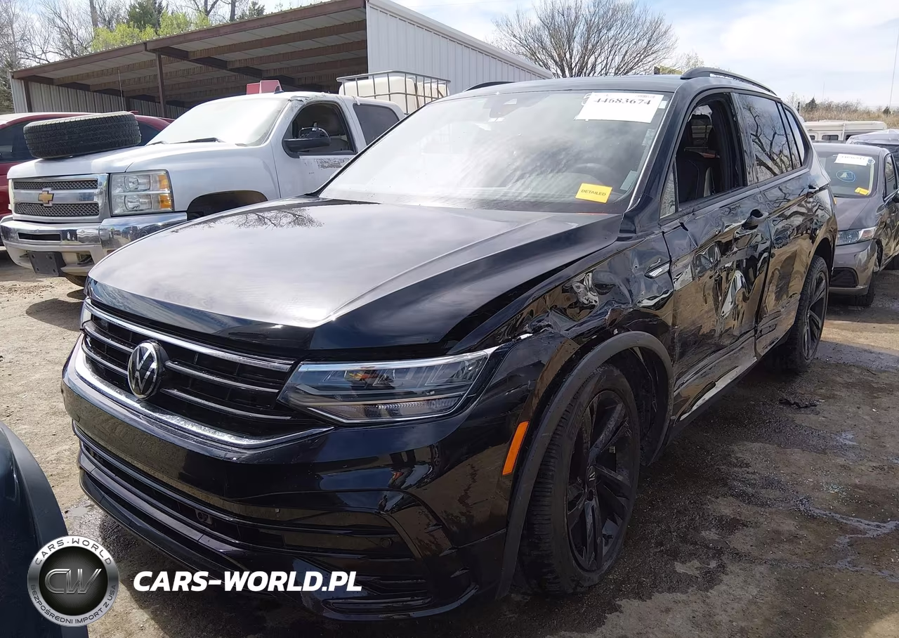 2023 Volkswagen Tiguan 2.0T Se R-Line Black VIN:3VVCB7AX9PM115491 - 2