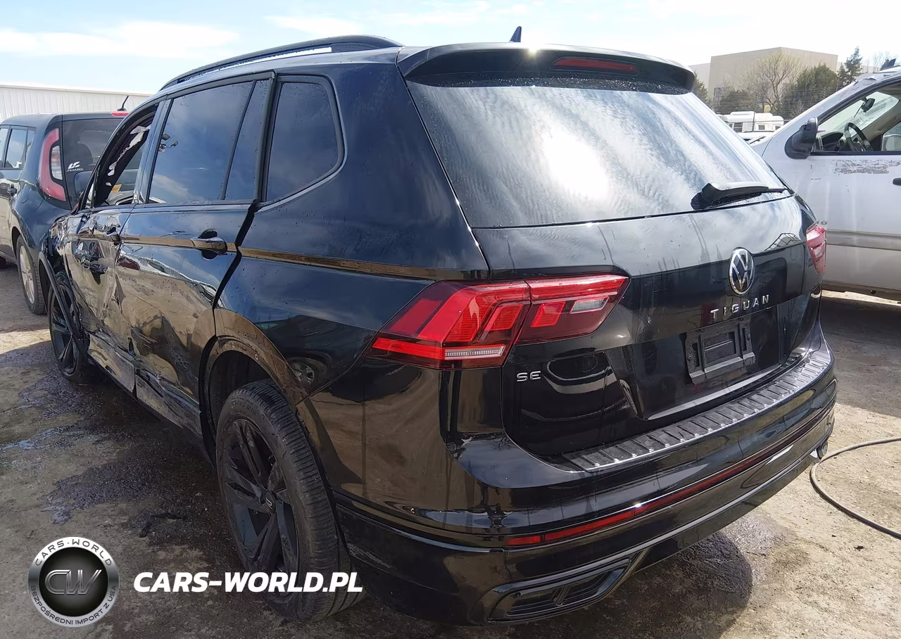 2023 Volkswagen Tiguan 2.0T Se R-Line Black VIN:3VVCB7AX9PM115491 - 3