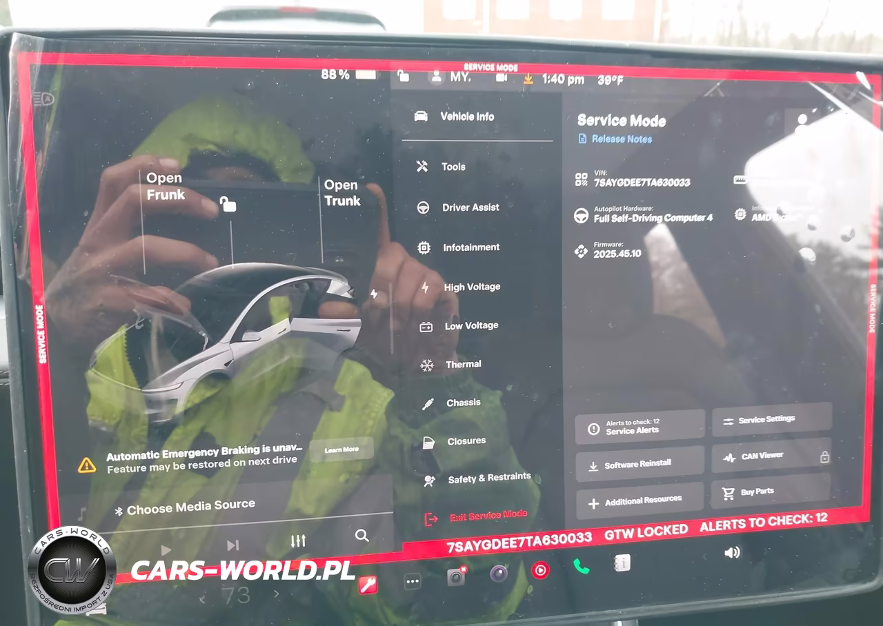 2026 Tesla Model Y All-Wheel Drive-Long Range Launch Series-Premium All-Wheel Drive VIN:7SAYGDEE7TA630033 - 18