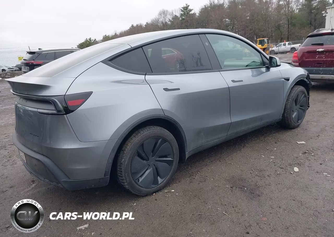 2026 Tesla Model Y All-Wheel Drive-Long Range Launch Series-Premium All-Wheel Drive VIN:7SAYGDEE7TA630033 - 4