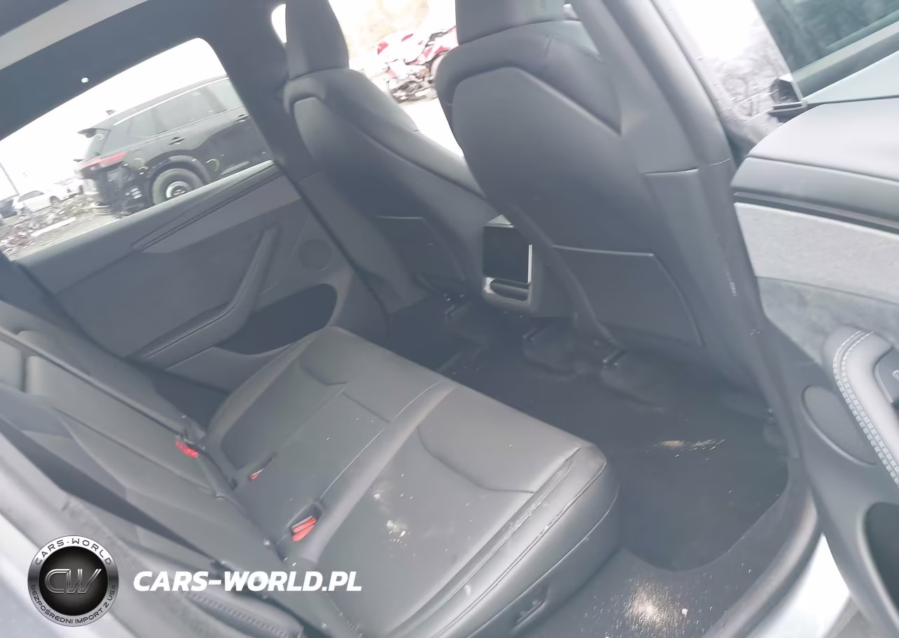2026 Tesla Model Y All-Wheel Drive-Long Range Launch Series-Premium All-Wheel Drive VIN:7SAYGDEE7TA630033 - 8