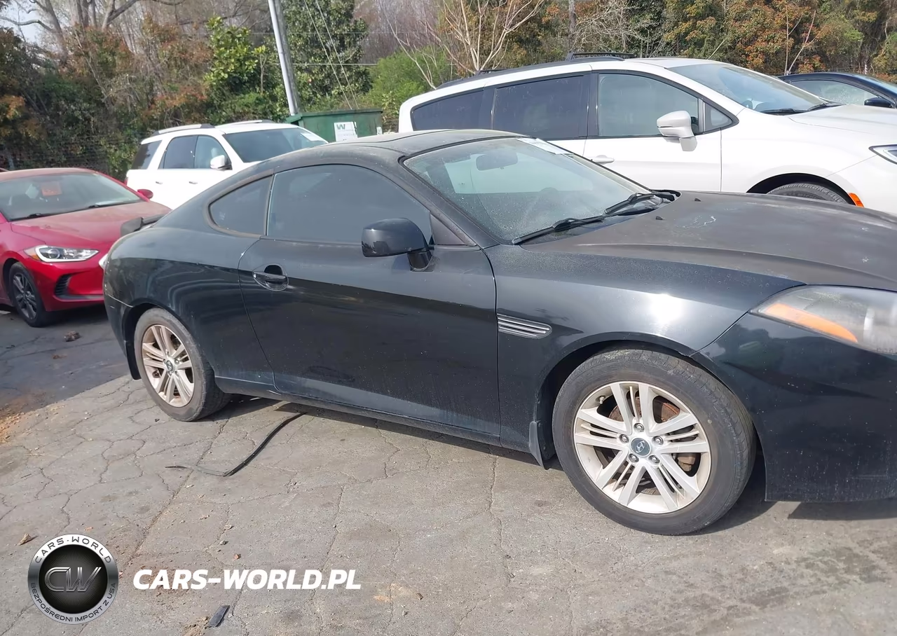 2008 Hyundai Tiburon Gs VIN:KMHHM66D48U265959 - 13