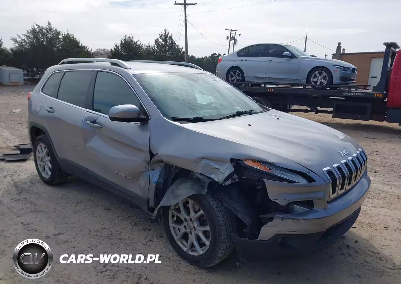 2018 Jeep Cherokee Latitude Plus Fwd
