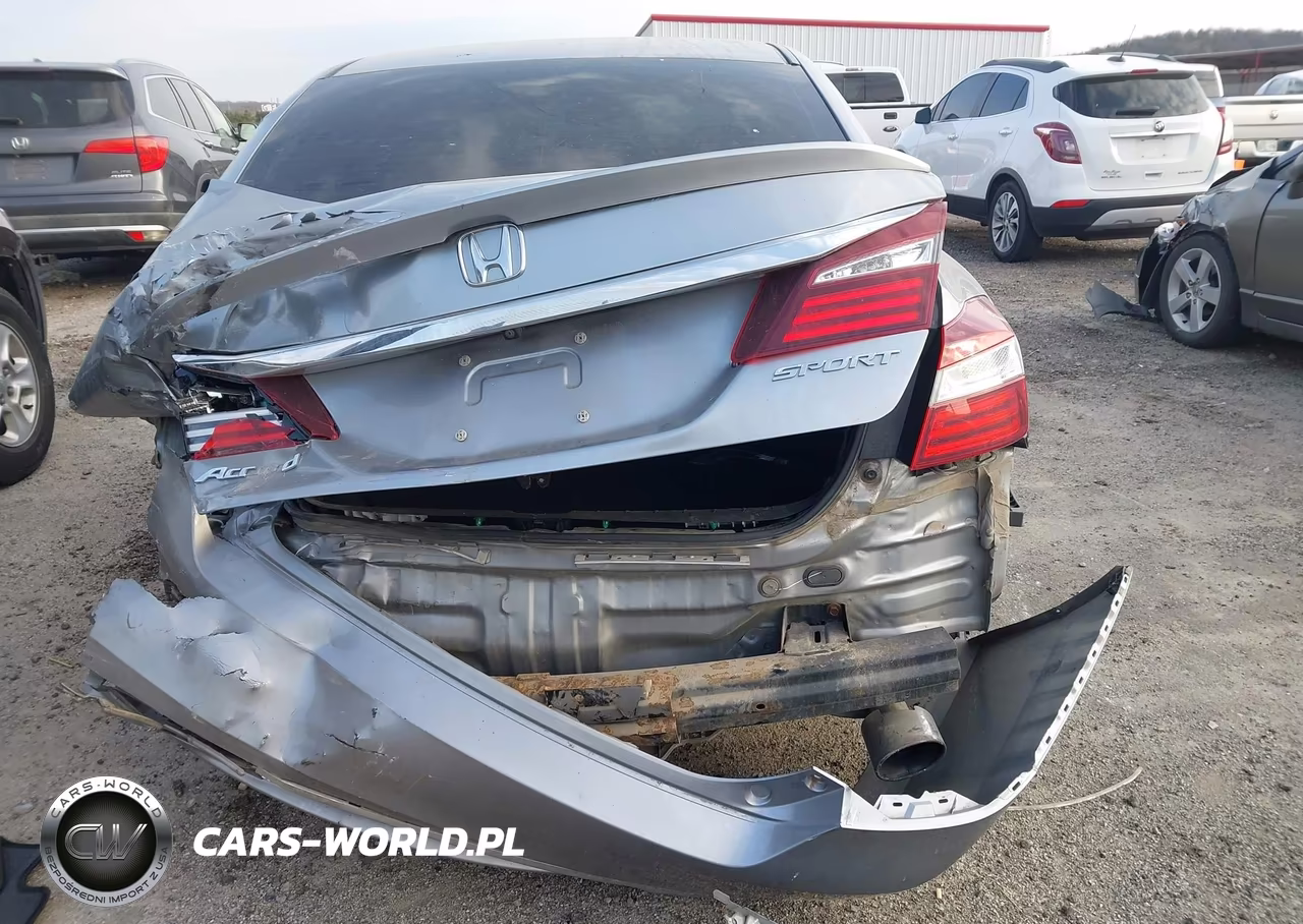 2016 Honda Accord Sport VIN:1HGCR2F51GA229830 - 17
