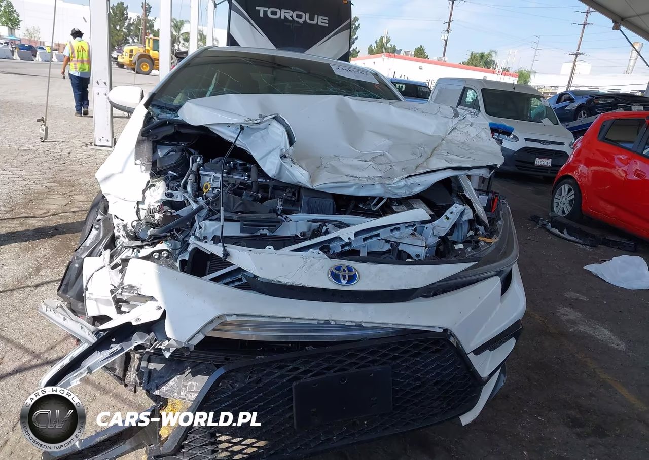 2025 Toyota Corolla Hybrid Se VIN:JTDBCMFE6SJ044639 - 12