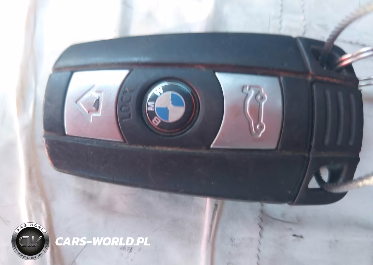 2007 BMW 550I VIN:WBANB53517CP08221 - 11