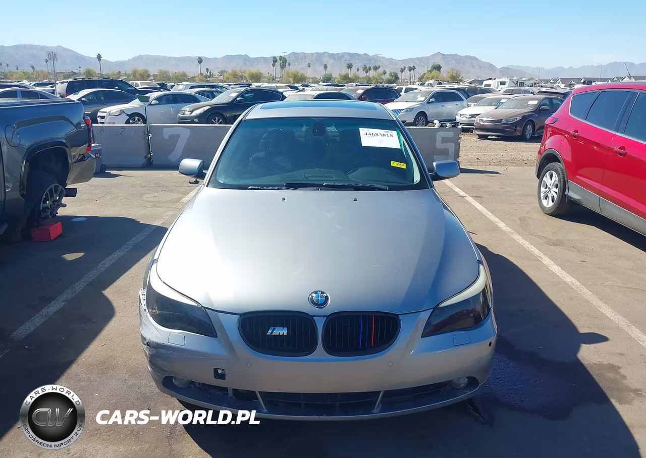 2007 BMW 550I VIN:WBANB53517CP08221 - 12