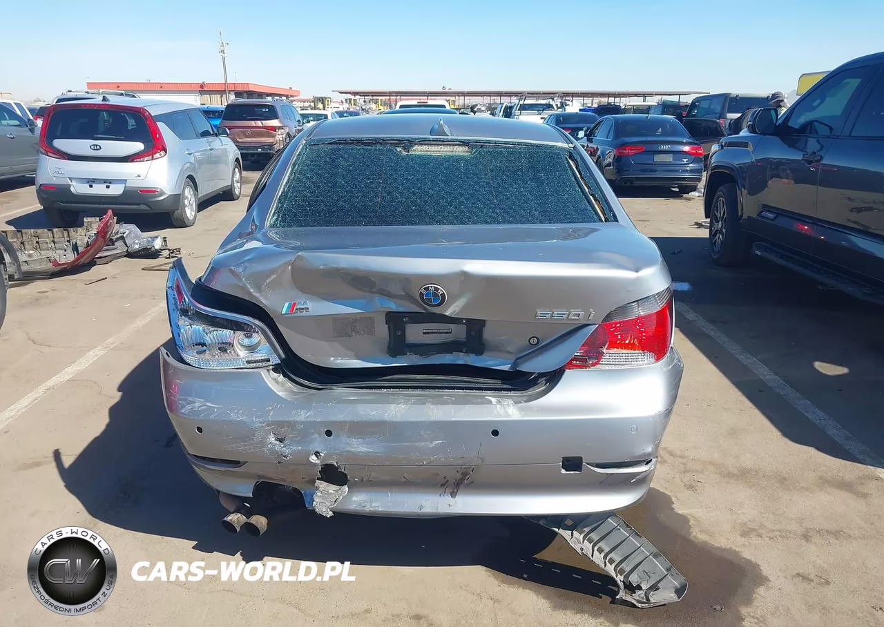 2007 BMW 550I VIN:WBANB53517CP08221 - 16
