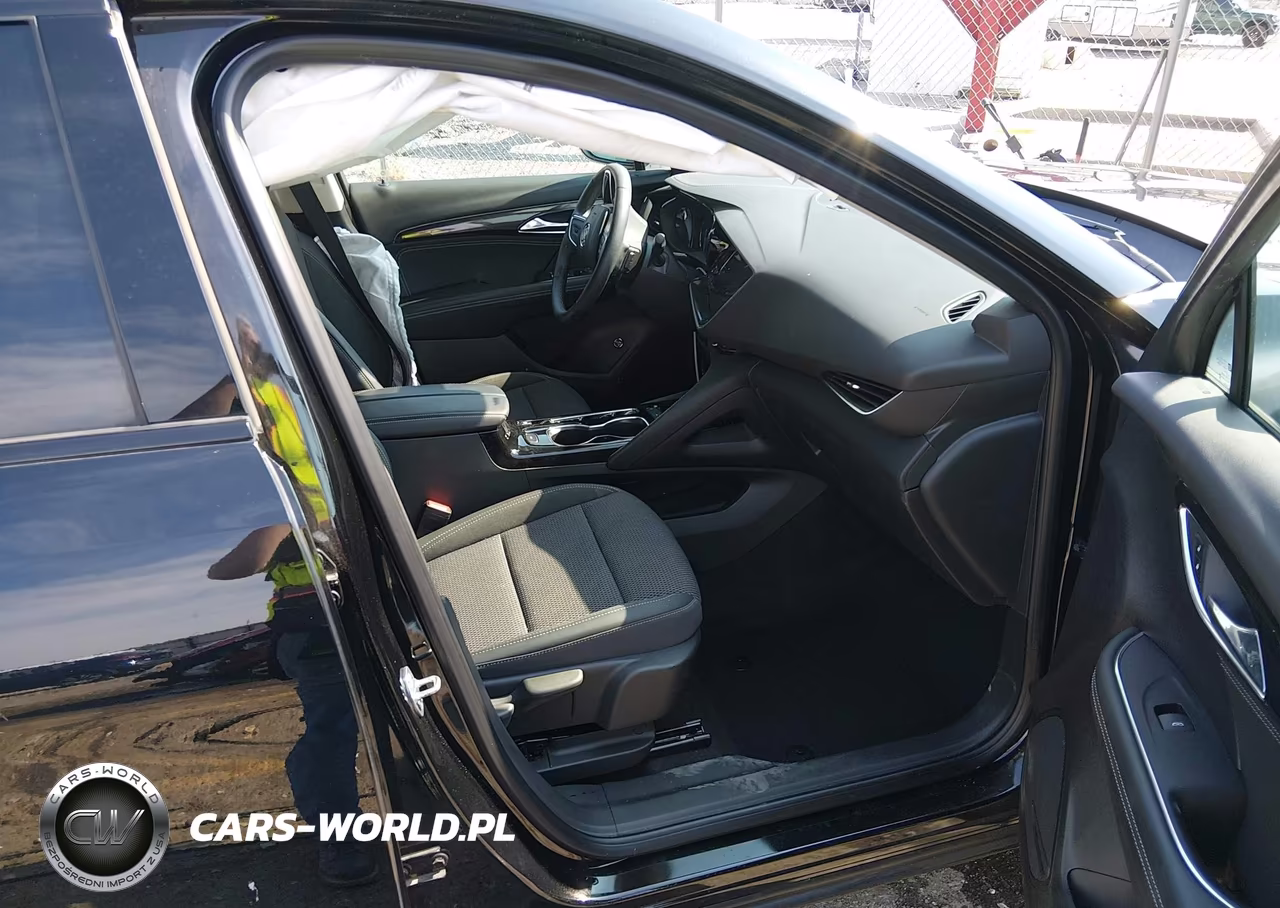 2023 Buick Envision Preferred Fwd VIN:LRBAZLR41PD145907 - 5