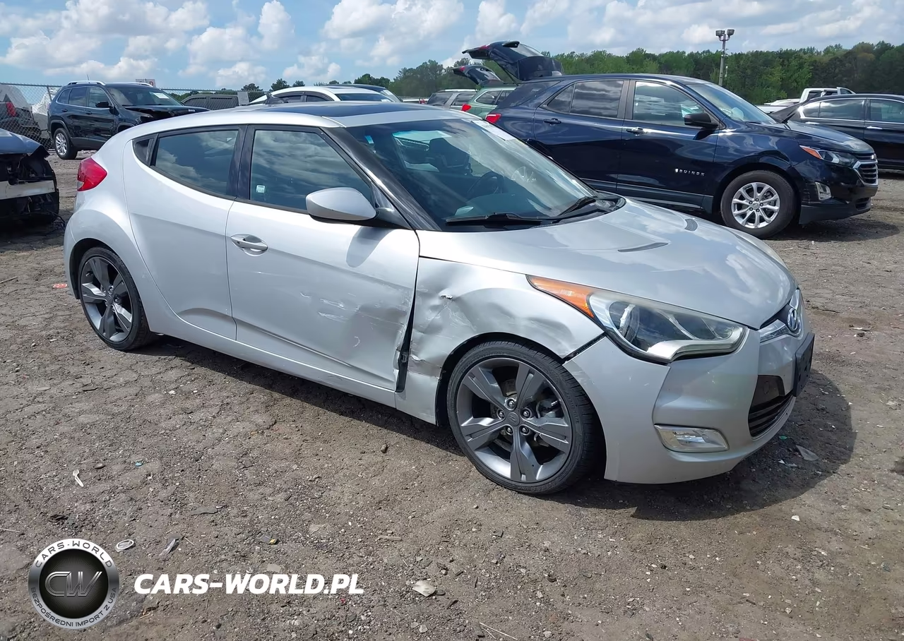 2015 Hyundai Veloster – zdjęcie 1 z 16