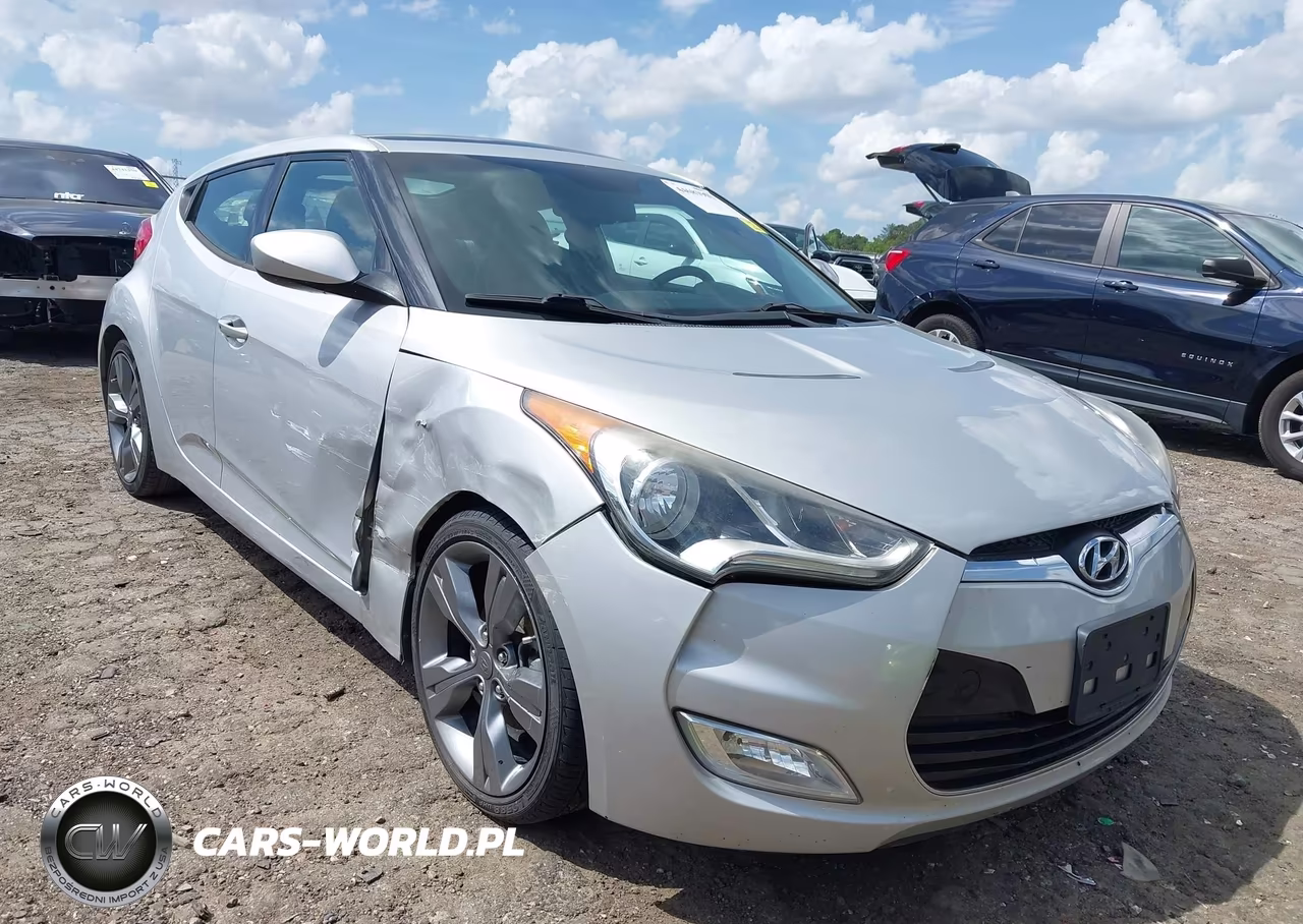 2015 Hyundai Veloster VIN:KMHTC6AD9FU240251 - 6