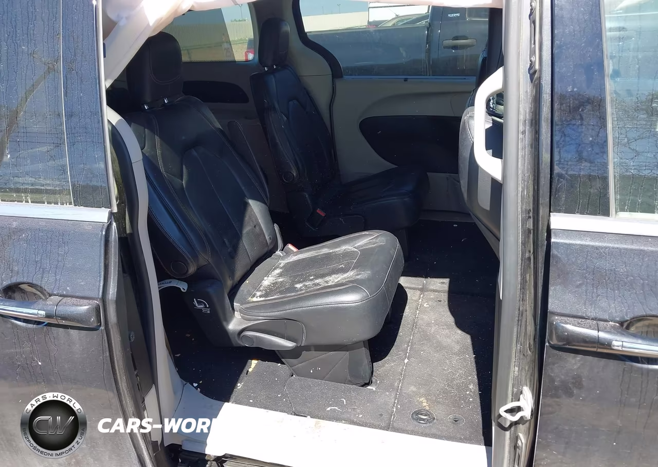 2020 Chrysler Pacifica Touring L VIN:2C4RC1BG7LR268780 - 8