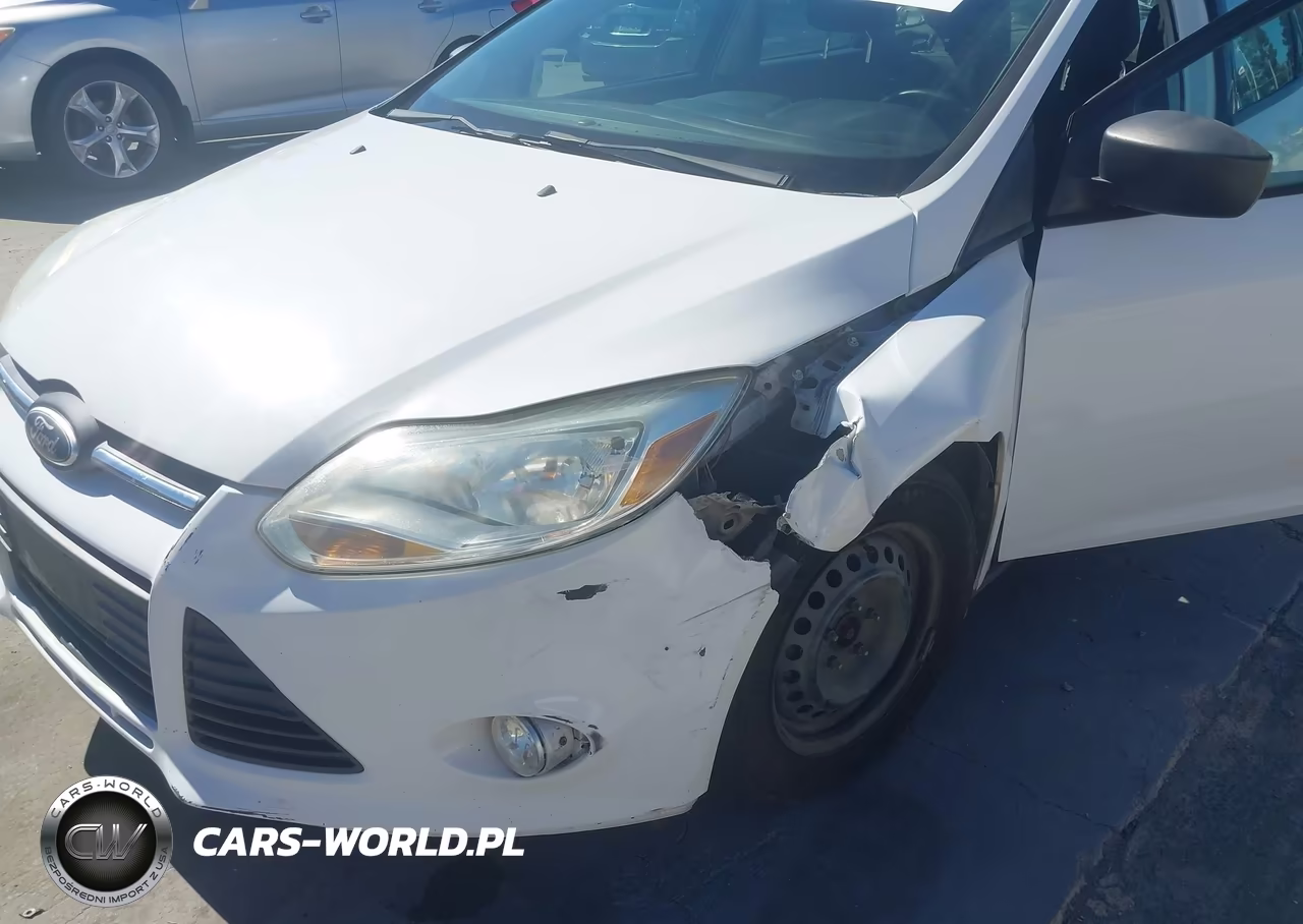 2012 Ford Focus S VIN:1FAHP3E24CL263031 - 6