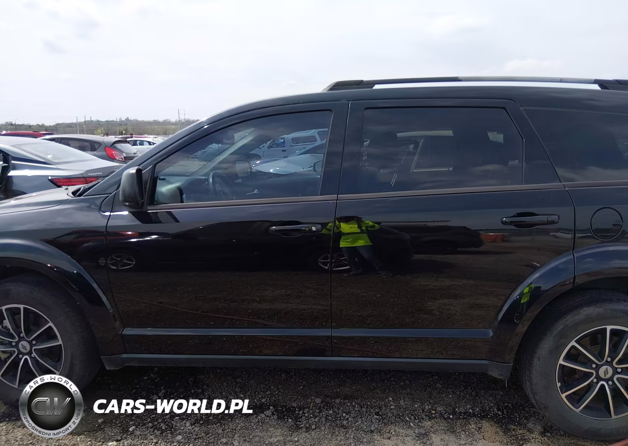 2018 Dodge Journey Se VIN:3C4PDCAB5JT439705 - 14