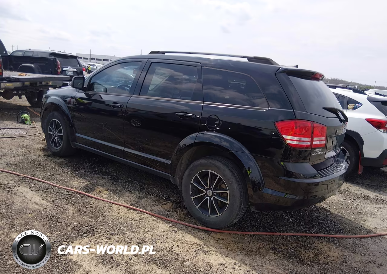 2018 Dodge Journey Se VIN:3C4PDCAB5JT439705 - 3