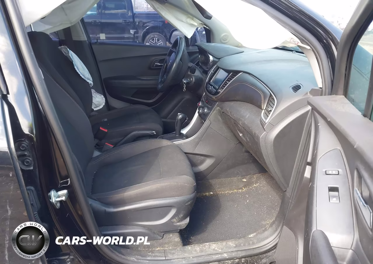 2017 Chevrolet Trax Ls VIN:3GNCJNSB1HL279762 - 5