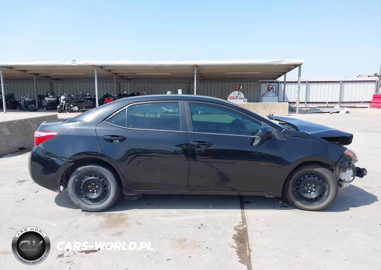 2019 Toyota Corolla Le VIN:5YFBURHE7KP879247 - 12