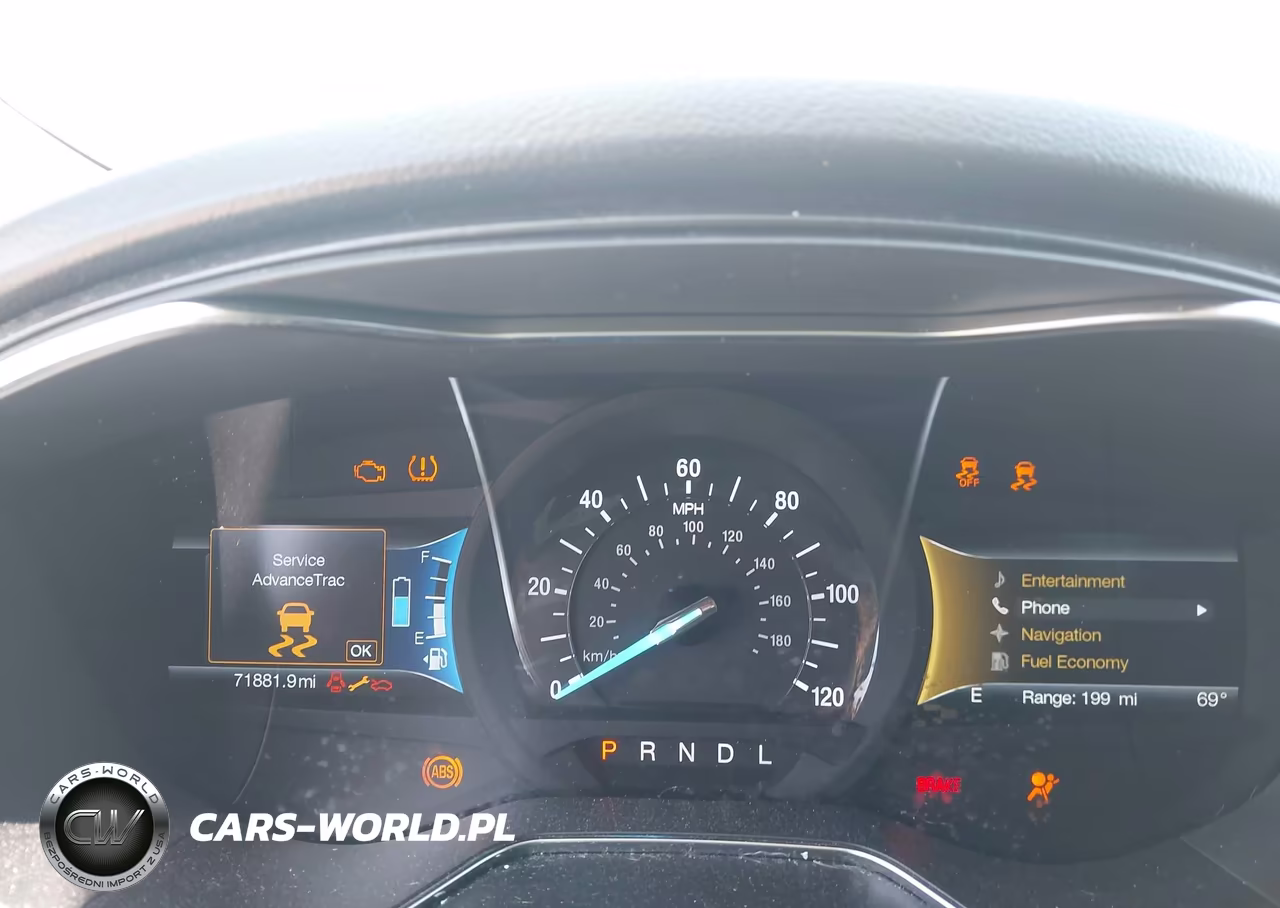 2018 Ford Fusion Hybrid Titanium VIN:3FA6P0RUXJR120424 - 7