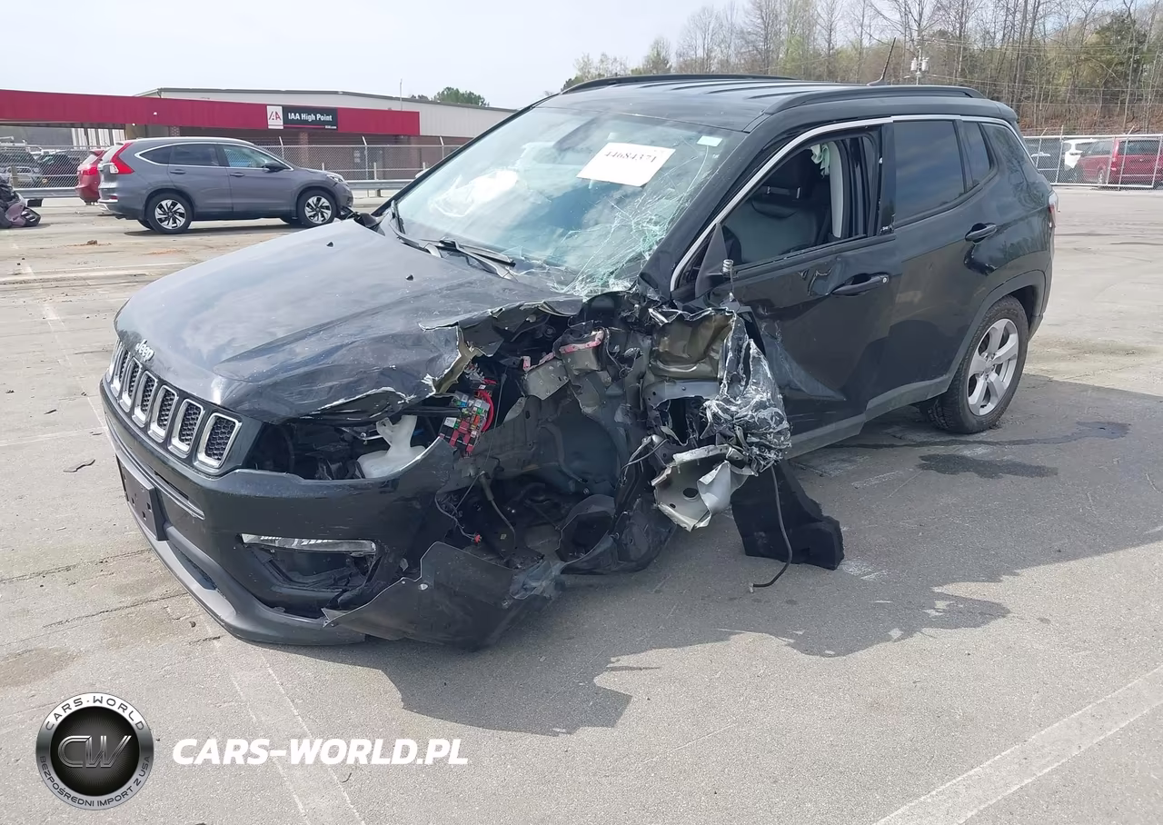 2020 Jeep Compass Latitude 4X4 VIN:3C4NJDBB0LT112877 - 2