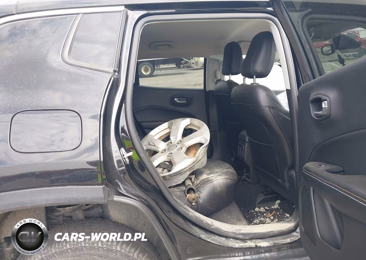 2020 Jeep Compass Latitude 4X4 VIN:3C4NJDBB0LT112877 - 8