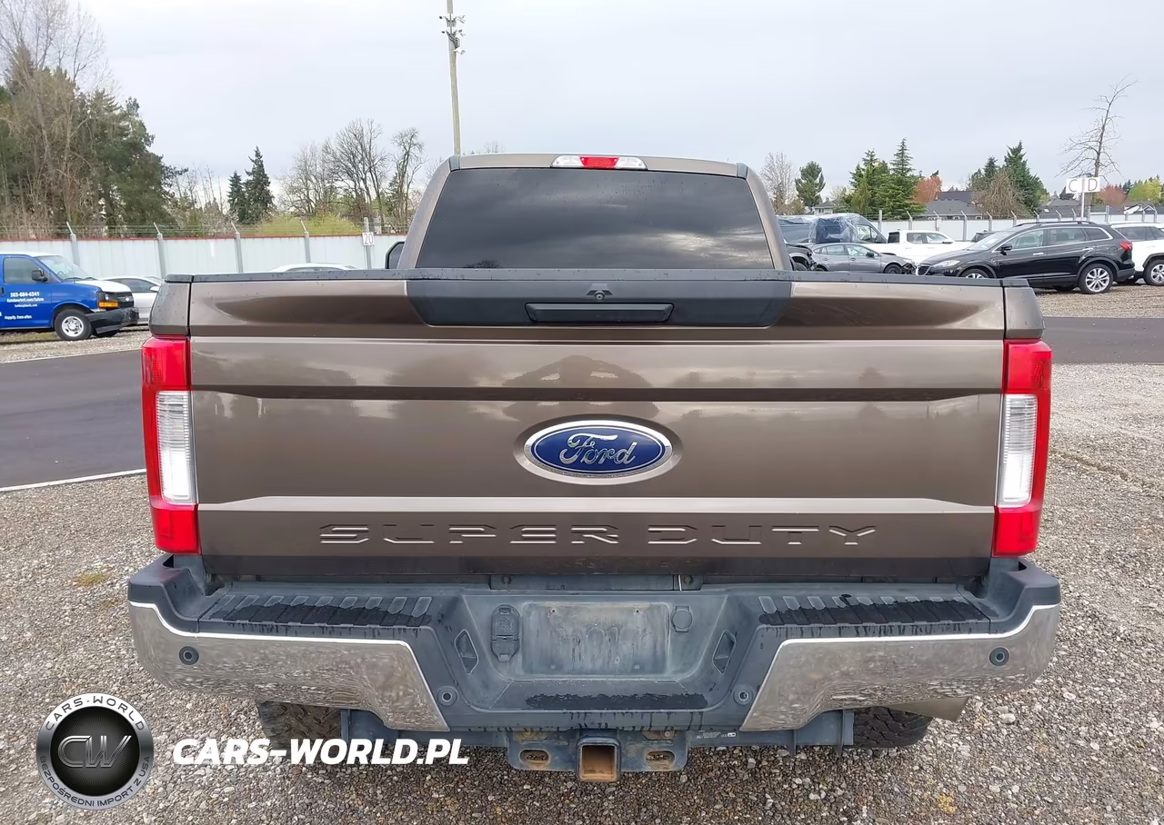 2017 Ford F-250 Xlt VIN:1FT7W2BT7HEF39987 - 17