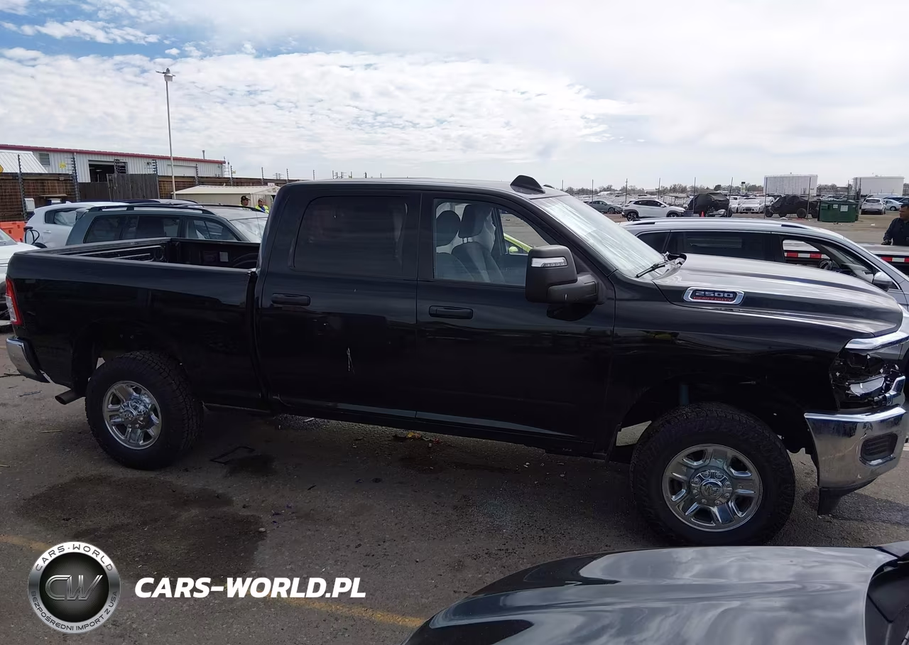 2023 Ram 2500 Tradesman 4X4 6'4 Box VIN:3C6UR5CJ6PG598570 - 13