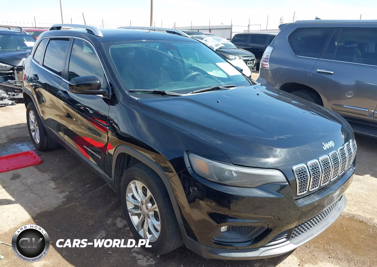 2019 Jeep Cherokee Latitude Fwd