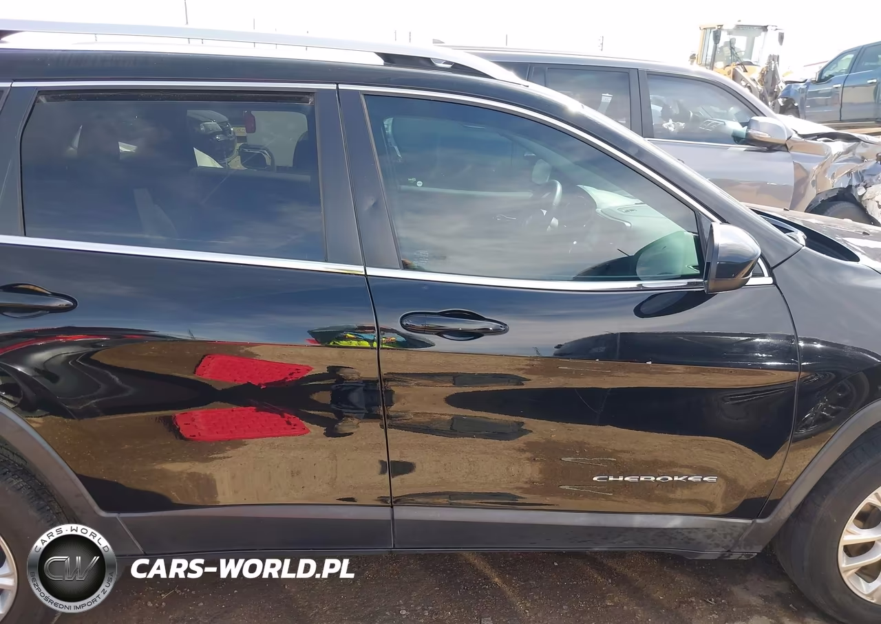 2019 Jeep Cherokee Latitude Fwd VIN:1C4PJLCB9KD307883 - 13