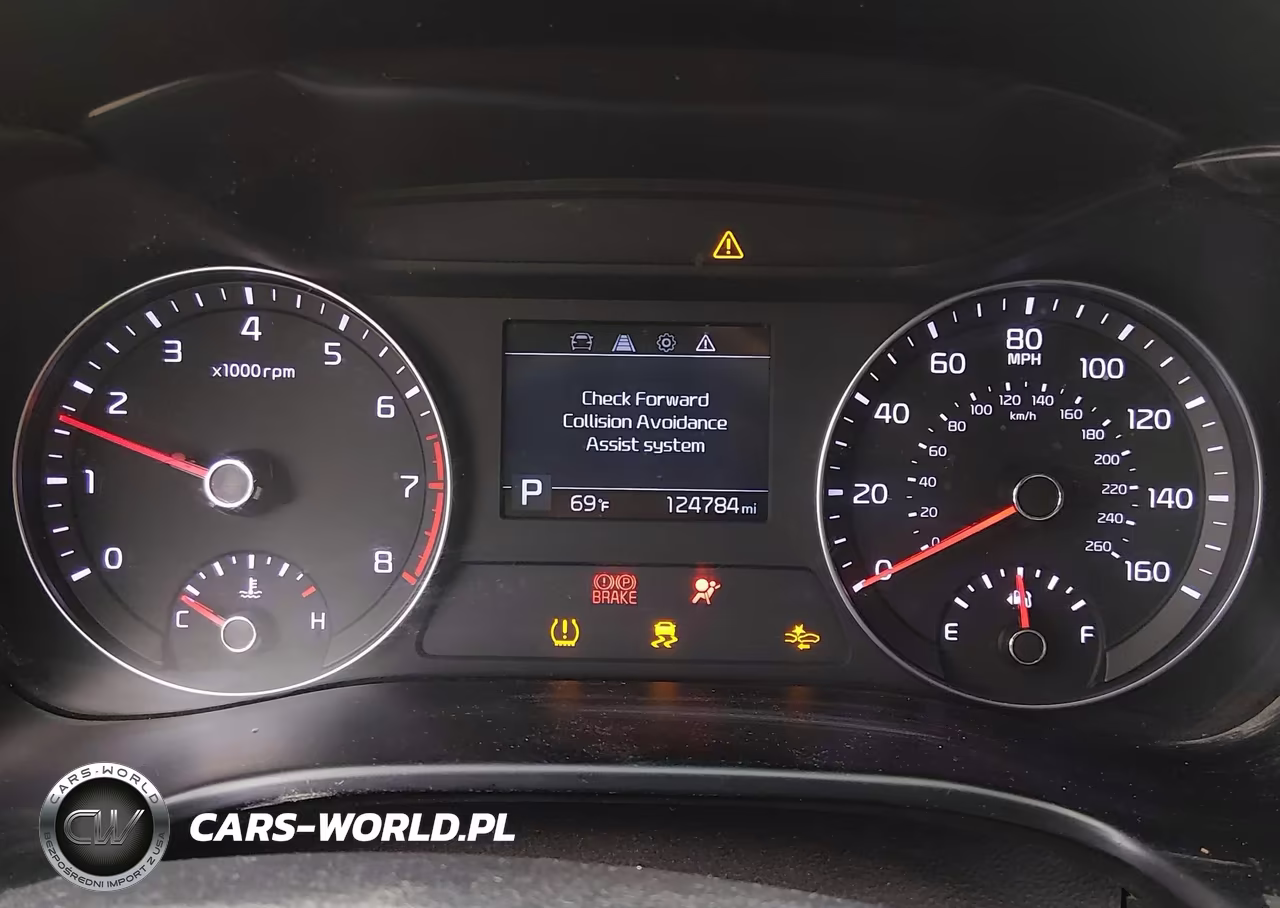2019 Kia Forte S VIN:3KPF34AD0KE012234 - 7