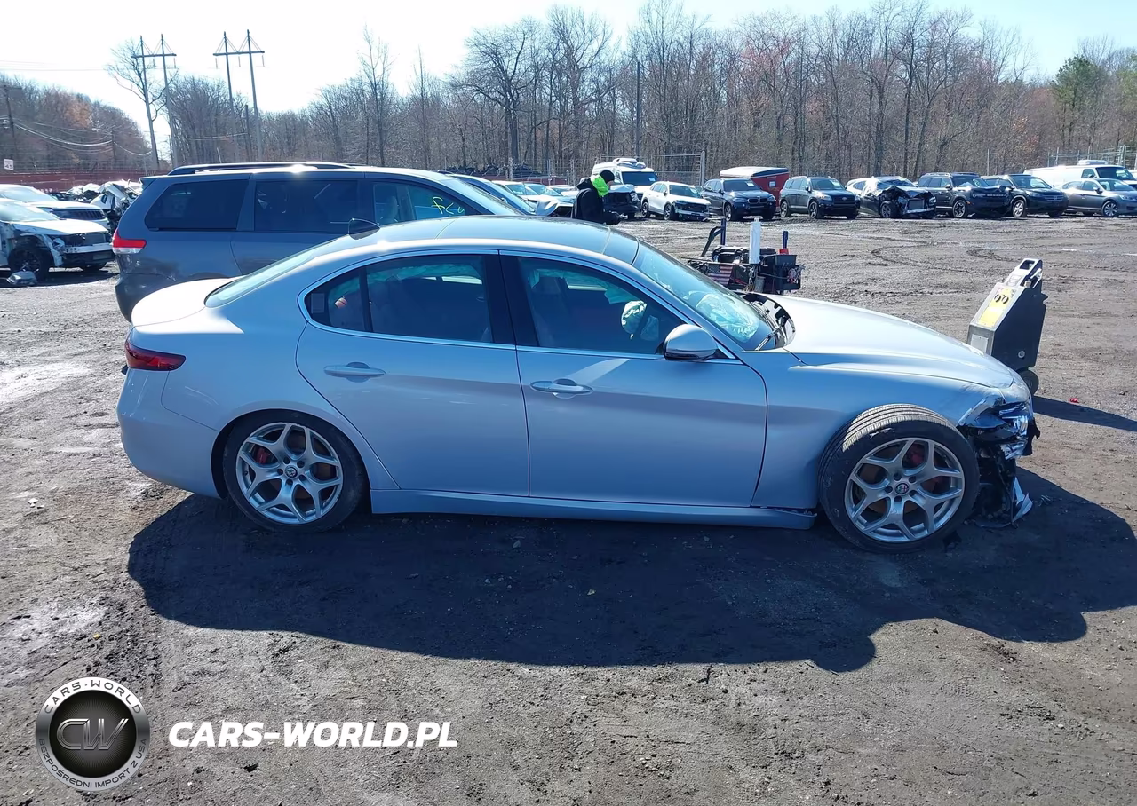 2021 Alfa Romeo Giulia Ti Rwd VIN:ZARFAMBNXM7644440 - 13