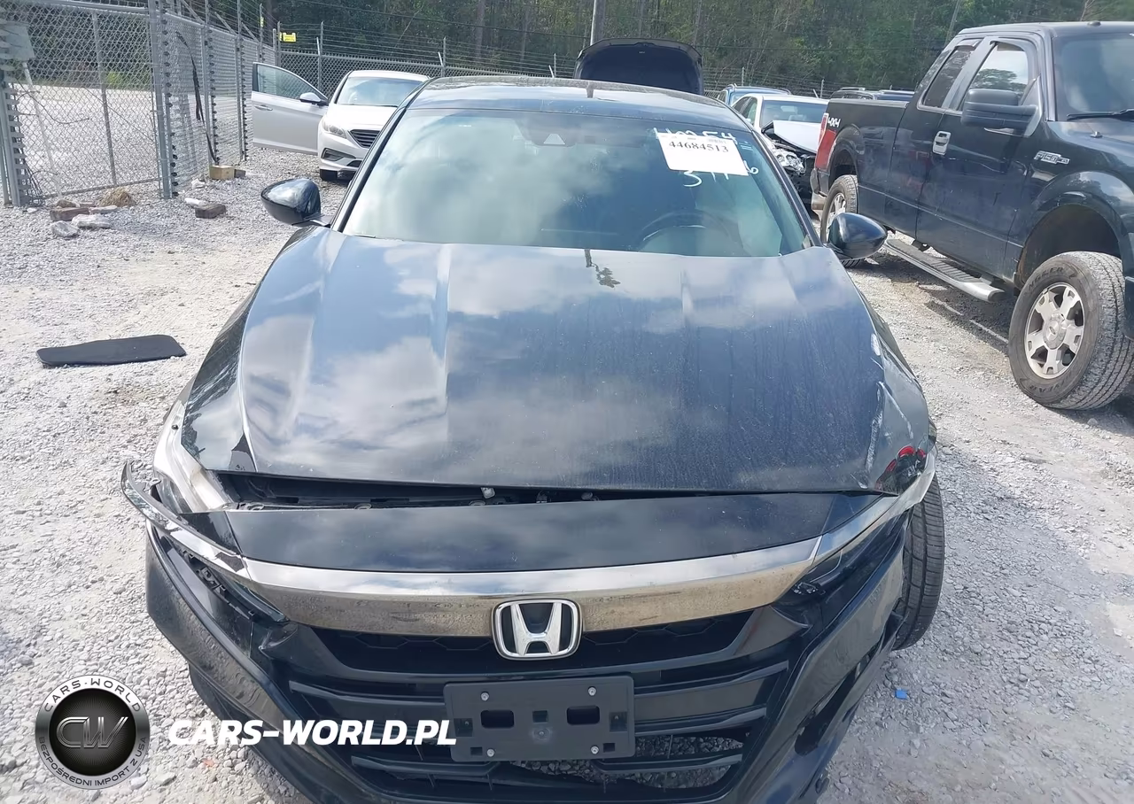 2018 Honda Accord Sport VIN:1HGCV1F39JA233362 - 12