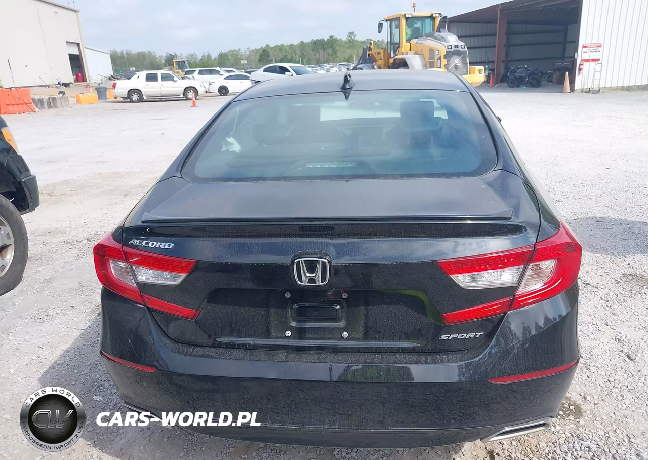 2018 Honda Accord Sport VIN:1HGCV1F39JA233362 - 16