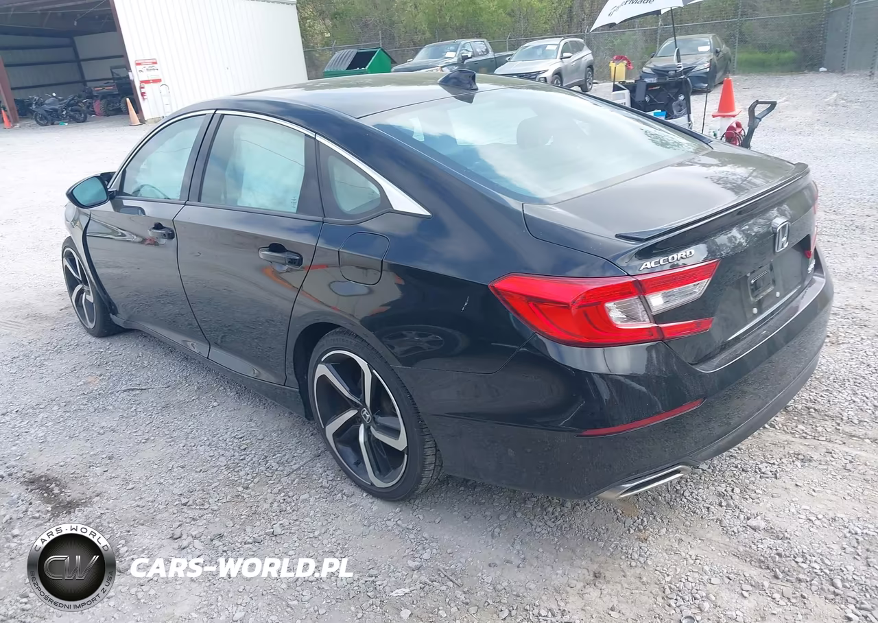 2018 Honda Accord Sport VIN:1HGCV1F39JA233362 - 3