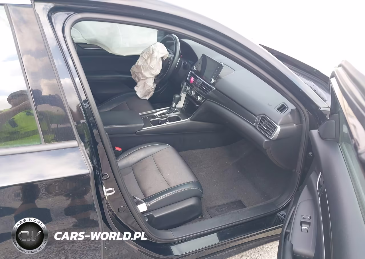 2018 Honda Accord Sport VIN:1HGCV1F39JA233362 - 5
