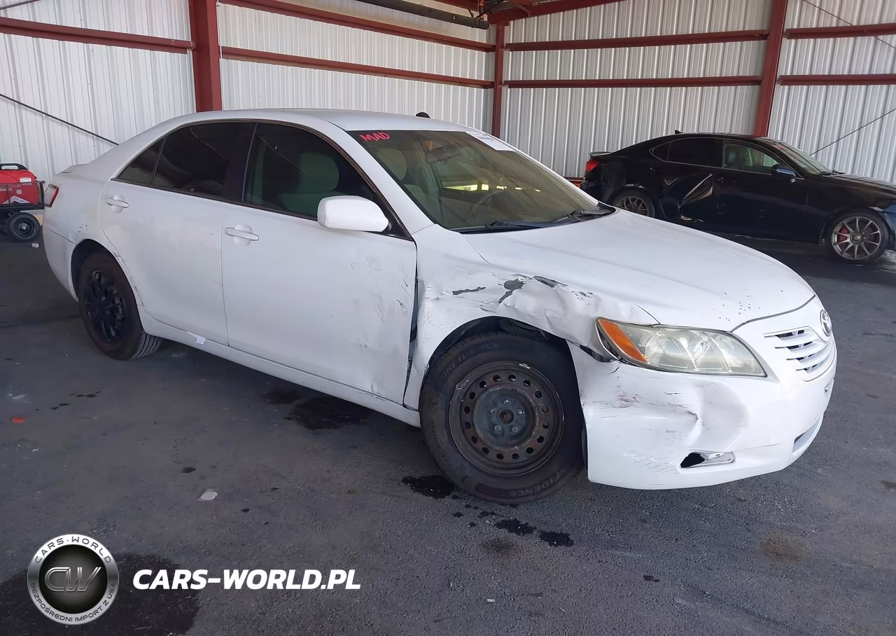 2007 Toyota Camry Le – zdjęcie 1 z 15