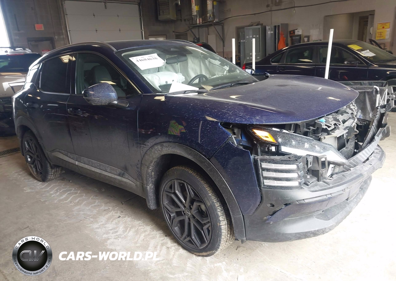 2025 Nissan Kicks Sr Fwd